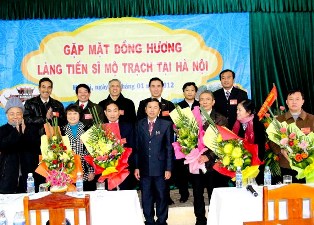 Gặp mặt Đồng hương làng tiến sĩ Mộ Trạch tại HN: Ôn lại truyền thống, hướng tới tương lai